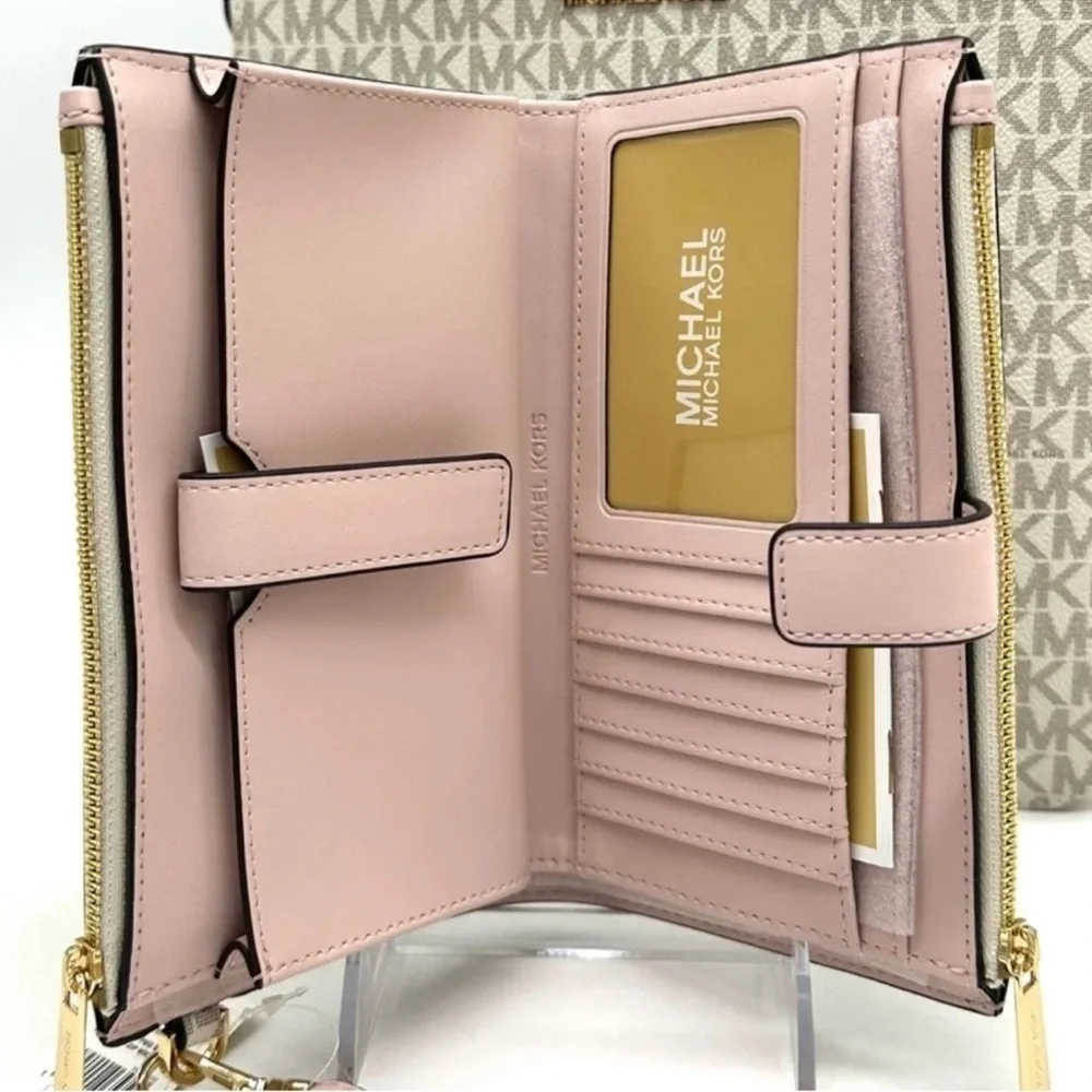 Michael Kors Large Messenger Bag & Large Double Zip Wallet Vanilla/Powder Blush